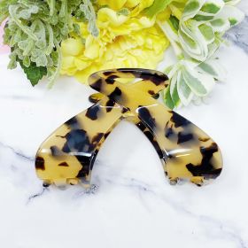 Bow Lovers Hair Claw (Color: Light Tortoise)