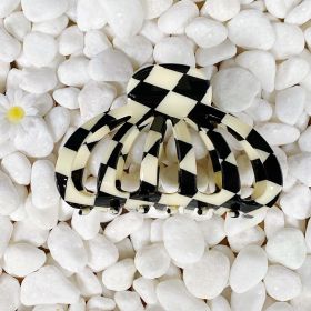 Perfect On Hair Claw (Color: Checkerboard)